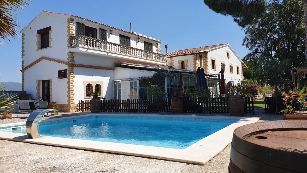 Hotel Restaurant El Bosc Banyeres del Penedes Екстериор снимка
