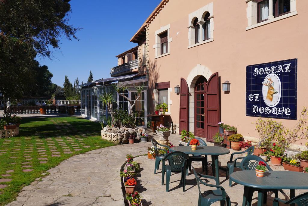 Hotel Restaurant El Bosc Banyeres del Penedes Екстериор снимка