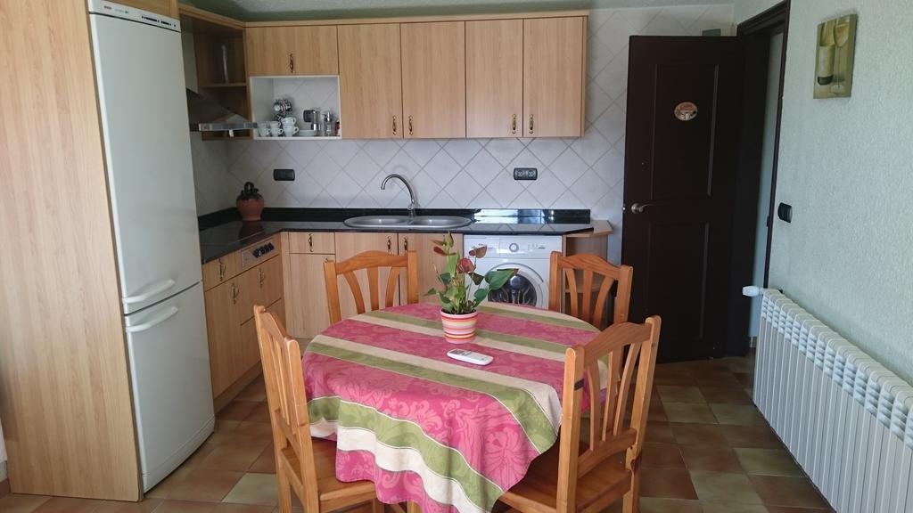 Hotel Restaurant El Bosc Banyeres del Penedes Екстериор снимка